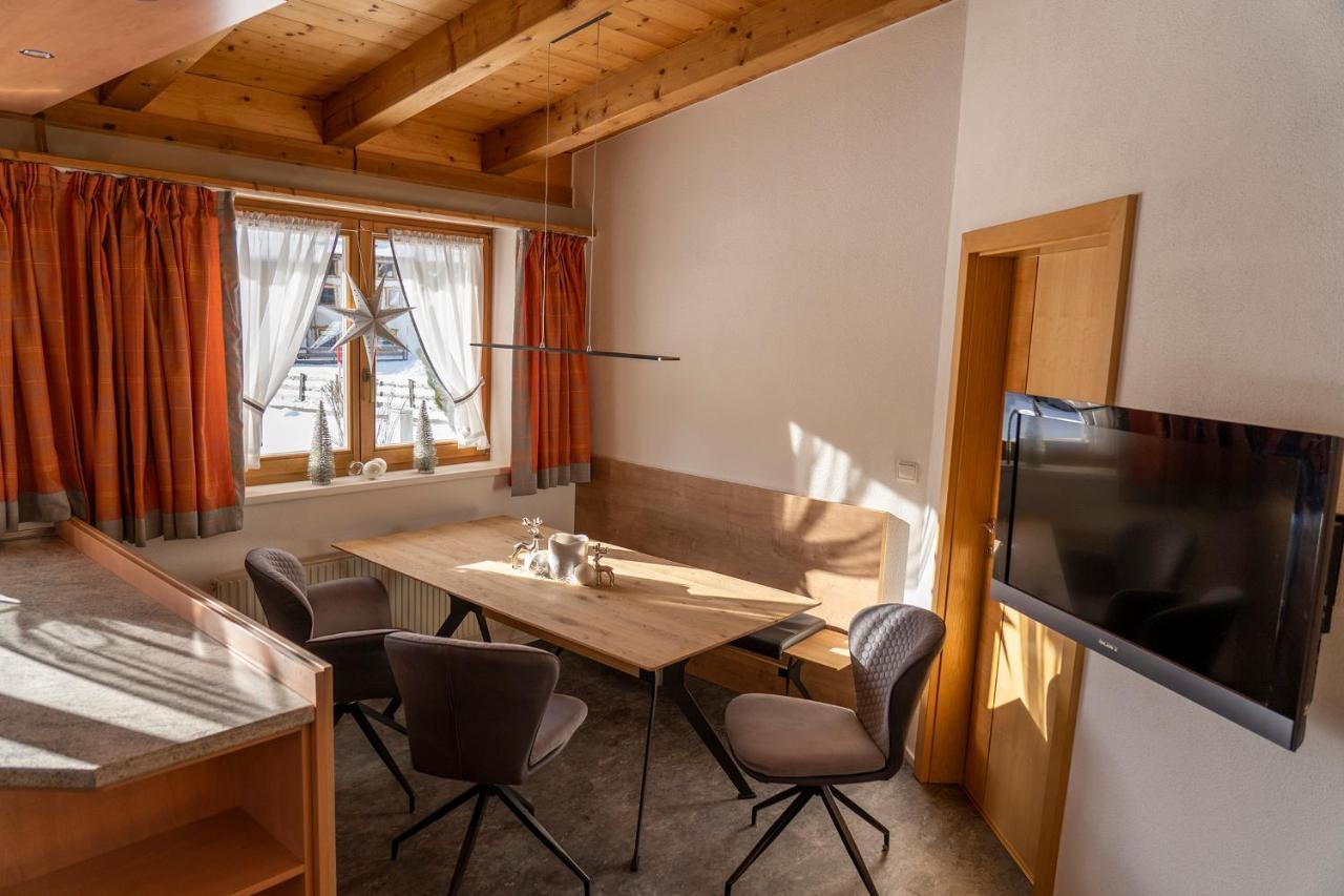 Pension Lehnerhof Leutasch Exteriör bild