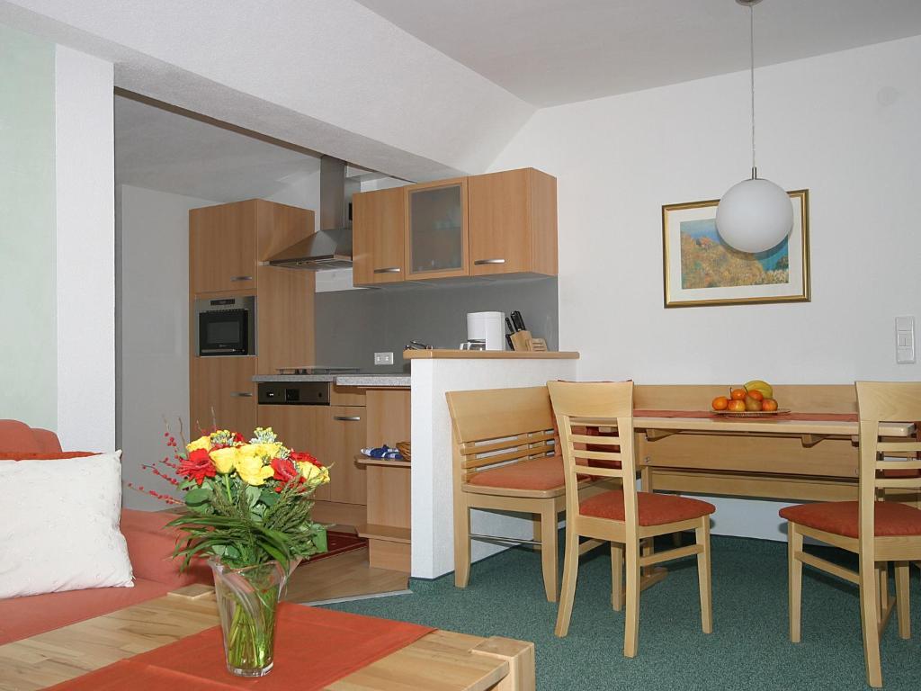 Pension Lehnerhof Leutasch Rum bild